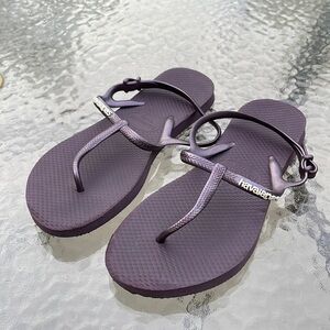Havaianas Freedom T-strap sandals size 37/38
